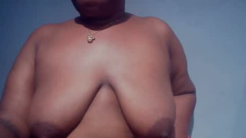 freaky slut5 online show from January 18, 5:27 am