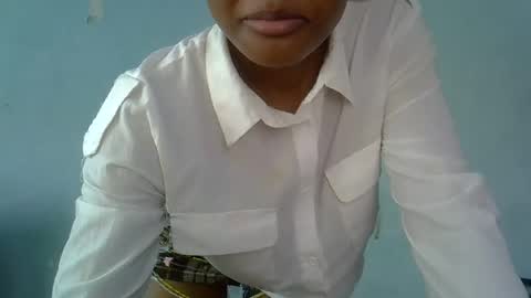 FreakyTrixie online show from April 11, 7:45 am