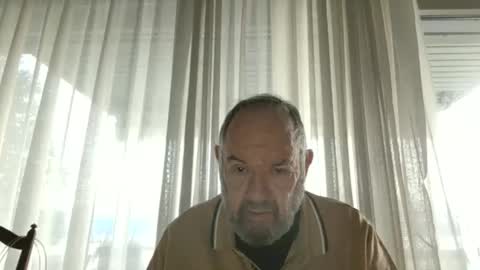 Snapshot of fredaldavid chatting on December 4, 3:37 pm David Fredal online show from December 4, 3:37 pm