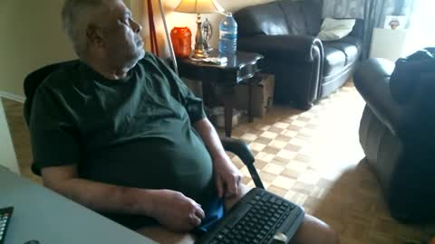fredthetiger online show from June 20, 3:51 pm