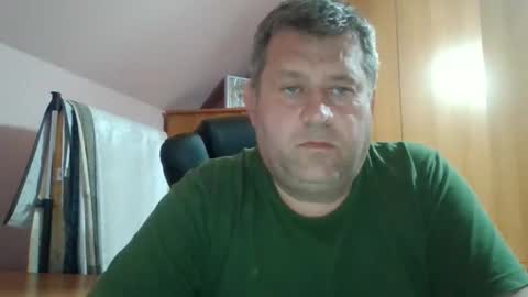 freeboy80180 online show from September 24, 5:52 pm