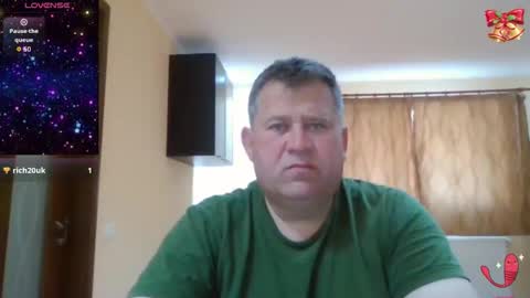 freeboy80180 online show from April 29, 7:24 am