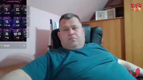 freeboy80180 online show from February 27, 6:42 pm