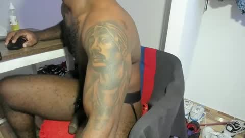 Snapshot of freedom_24 chatting on October 1, 3:11 pm shakur online show from October 1, 3:11 pm