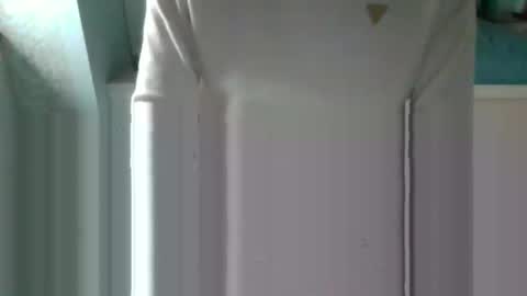 Snapshot of french_666999 chatting on December 2, 1:19 pm French 666999 online show from December 2, 1:19 pm