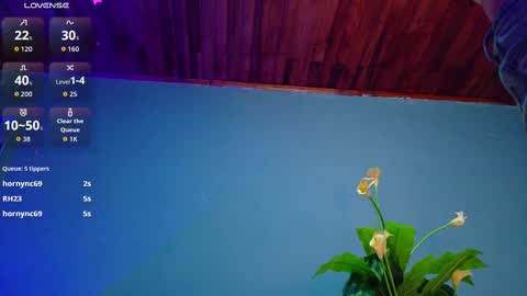 Snapshot of french_sexx chatting on September 18, 4:27 am Xavier online show from September 18, 4:27 am