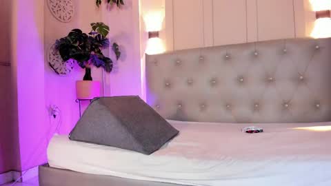 Xavier online show from April 1, 7:11 pm