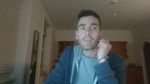 Snapshot of frenchbdmaninlondon chatting on October 14, 10:02 pm Horny Paul online show from October 14, 10:02 pm