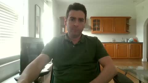 Snapshot of frenchbdmaninlondon chatting on January 24, 11:59 am Horny Paul online show from January 24, 11:59 am