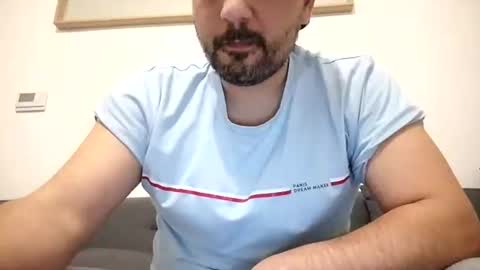 Horny french hard online show from March 12, 7:47 pm