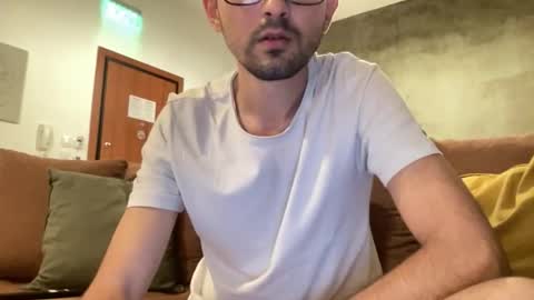 freshman  imonyou98 online show from September 28, 3:32 pm