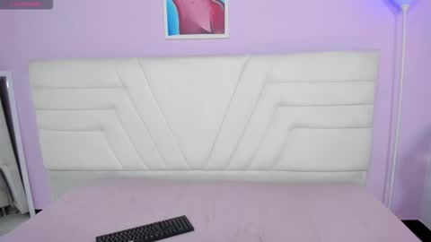 fresitalove01 online show from March 26, 1:16 pm