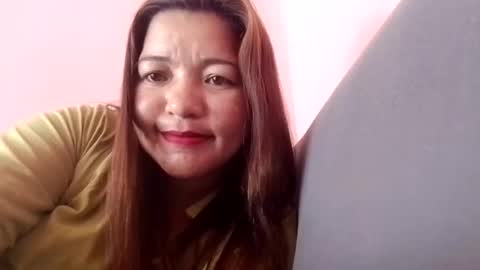 freya_fox16 online show from August 2, 1:29 am