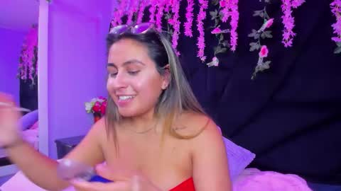 Freya online show from February 17, 3:05 am