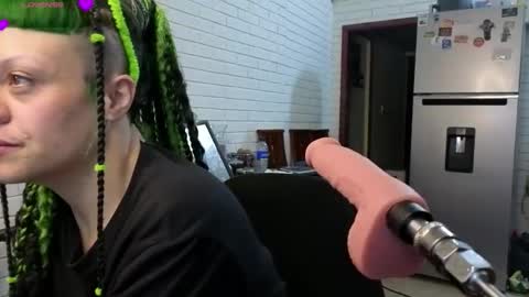 freyaa_sorceress online show from October 12, 1:42 am