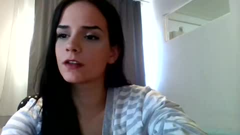 Freya online show from January 28, 1:27 pm