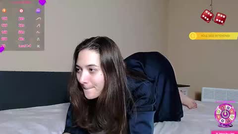 FreyaOliver online show from February 11, 10:57 pm