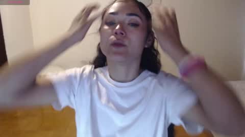 freyarouge online show from May 11, 6:49 pm