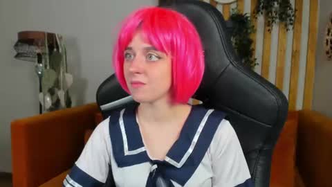 FreyaVeys online show from July 11, 5:34 am