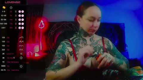 freyjalovee online show from February 24, 2:14 am