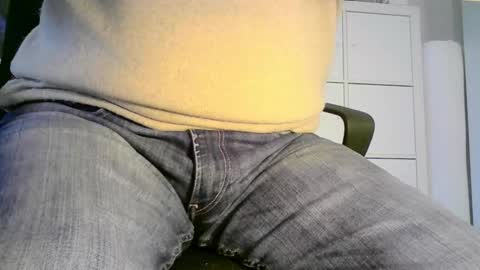 frider99 online show from March 12, 12:36 pm