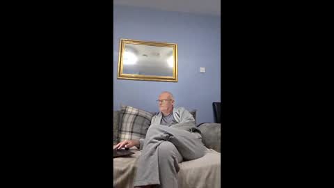 friendlydave528793 online show from December 16, 7:42 pm