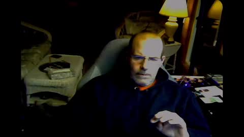 friendlykevn online show from December 27, 2:04 am