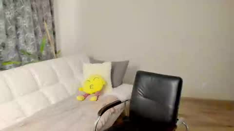 Snapshot of fritha chatting on February 14, 5:19 am Next stream November 29 2024 online show from February 14, 5:19 am