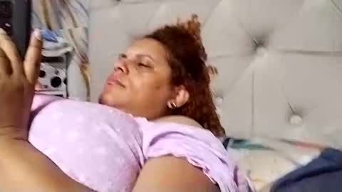 Frizzy girl online show from January 22, 1:53 am