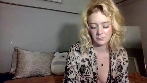 frommarywithlove online show from November 29, 8:22 am