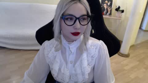 Lilith online show from February 14, 7:28 am