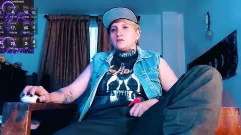          HEHIM  online show from November 28, 10:17 pm