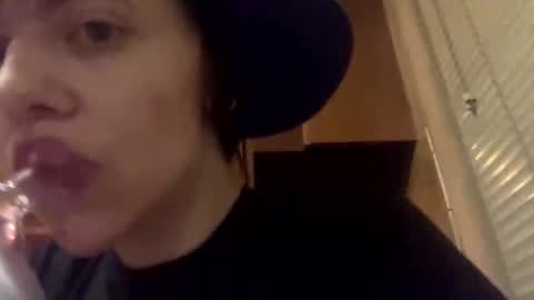 Snapshot of ftmjakeoff chatting on October 7, 4:19 am ftmjakeoff online show from October 7, 4:19 am