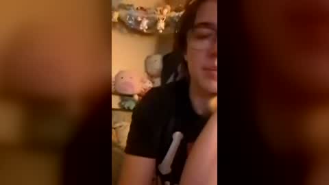 fuck_toy_max online show from June 22, 5:26 am