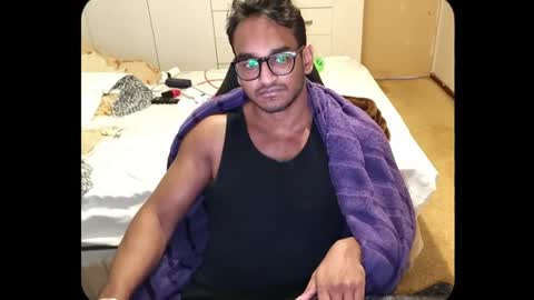 fuckbudgy online show from August 9, 4:23 pm