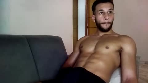 Phill    online show from December 14, 12:12 pm