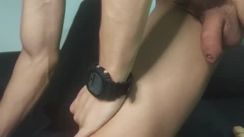 Phill    online show from January 7, 12:15 am