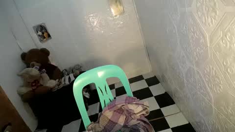 sexy 7inchCock online show from February 8, 9:13 am