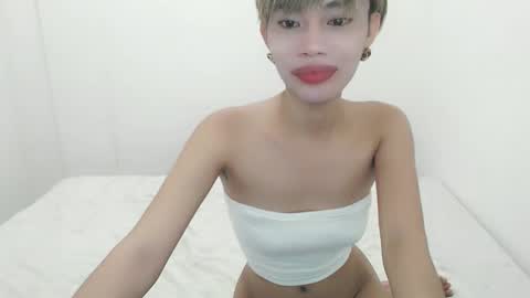 Snapshot of fuckingsexy143 chatting on September 30, 2:00 am fuckingsexy143 online show from September 30, 2:00 am