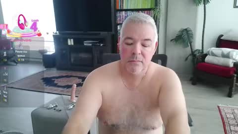 fullastars online show from January 12, 2:02 pm