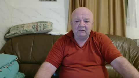 fullballs6 online show from April 13, 2:16 am