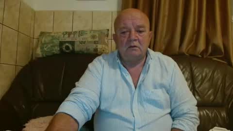 fullballs6 online show from October 10, 2:17 am