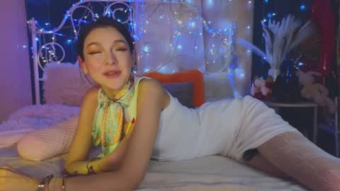 Snapshot of funny_whotsss chatting on March 12, 3:02 am Tiffany online show from March 12, 3:02 am