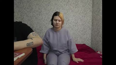 funnyguyshere online show from February 2, 6:21 am