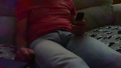 Snapshot of funslimguy chatting on March 7, 6:33 pm Funslimguy online show from March 7, 6:33 pm