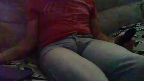 Snapshot of funslimguy chatting on February 14, 12:09 am Funslimguy online show from February 14, 12:09 am