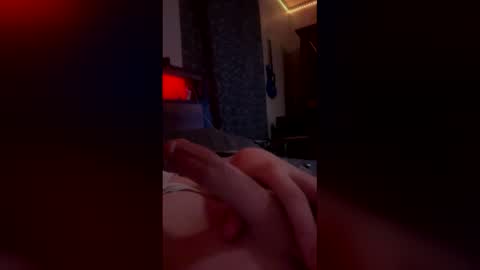 fuzzy_frog online show from March 23, 5:45 am