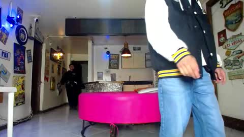 G4MENS online show from November 2, 9:48 pm