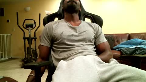 James online show from April 18, 4:25 am