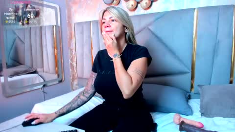 Gaby Santos online show from May 2, 12:11 pm